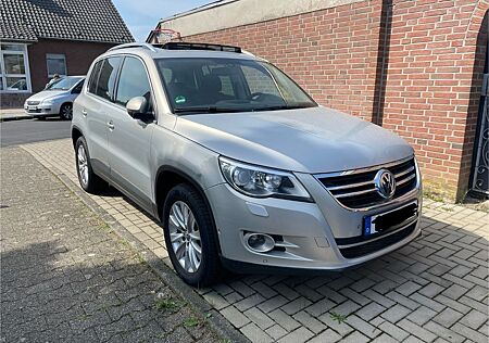VW Tiguan Volkswagen 2.0 TDI 4MOTION Sport & Style
