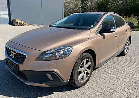 Volvo V40 CC V40 Cross Country 1.6 T4 180PS Momentum 31320