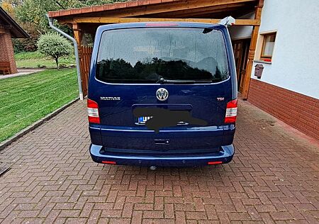 VW T5 Multivan Volkswagen Highline