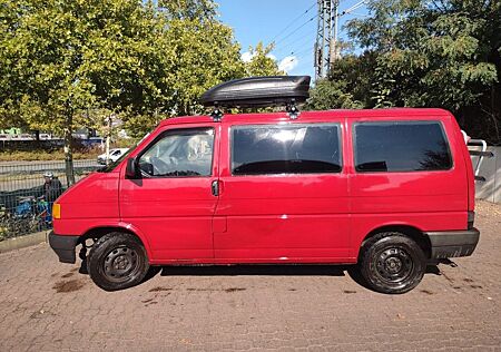 VW T4 Volkswagen Oldtimer mit Campingausbau