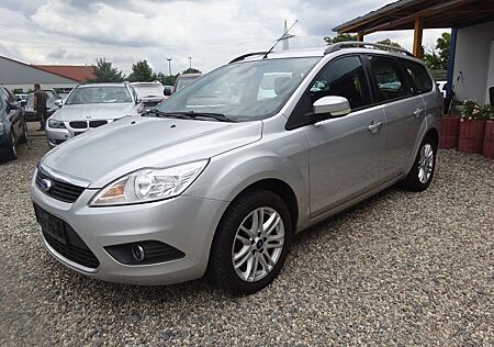 Ford Focus 1,8 Ghia Turnier