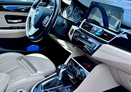 BMW 2er 220 Gran Tourer 220d xDrive Steptronic Sport...