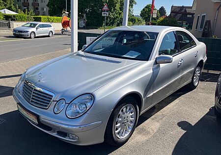 Mercedes-Benz E 240 E -Klasse Lim. Scheckheft