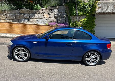 BMW 120i Coupé - E82 - M PERFORMANCE - M PAKET