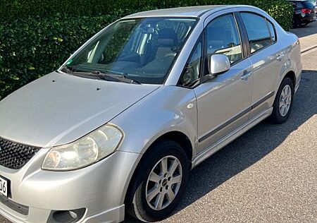 Suzuki SX4 1.6 Benzin | 2008 | 107 PS | TÜV NEU
