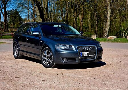 Audi A3 2.0TDI Automatik Xenon Service neu