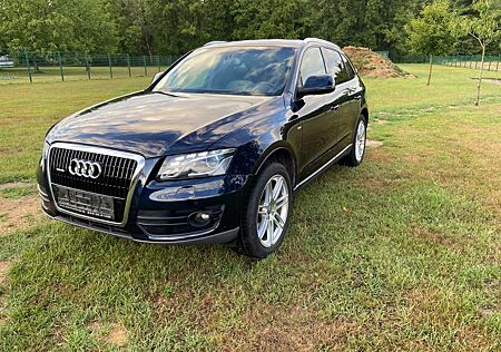 Audi Q5 3.0 TDI DPF S tronic quattro -