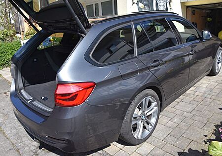 BMW 320d xDrive Touring Sport Line Automatic Spo...
