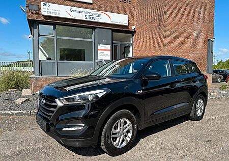 Hyundai Tucson blue Classic 2WD
