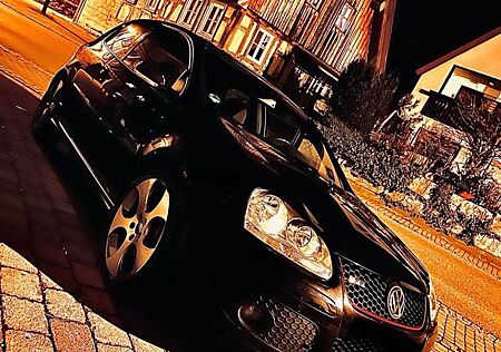 VW Golf Volkswagen 2.0 GTI