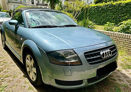 Audi TT Roadster 1.8T 110KW - 2003 sehr gepflegt