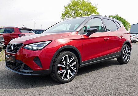 Seat Arona 1.5 TSI DSG"FR"Navi+LED+Kamera+App+18"