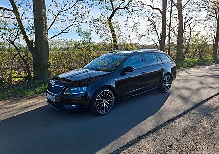 Skoda Octavia 1.6 TDI DSG Combi