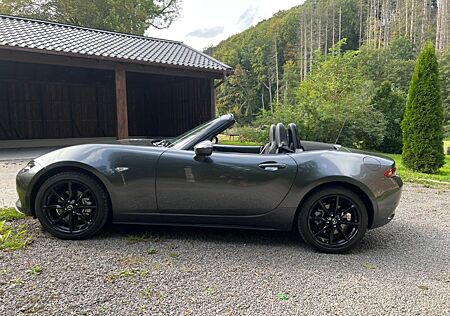 Mazda MX-5 2.0 SKYACTIV-G 184 Exclusive-Line Exclu...