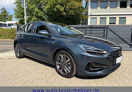 Hyundai i30 1.5 T-GDI Prime Mild-Hybrid·33.5tkm·Pano/Met