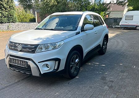 Suzuki Vitara 1.6 DDiS Comfort 4x4 TEL +49(0)1725208214