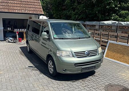 VW T5 Caravelle Volkswagen langer Radstand