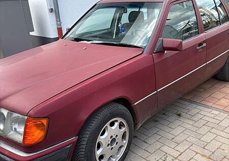 Mercedes-Benz 250