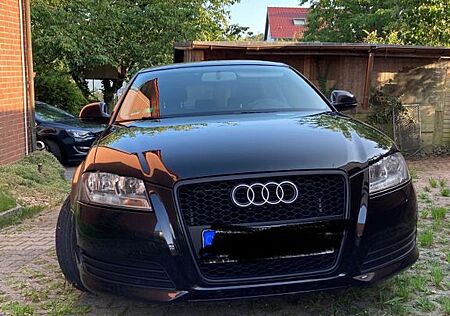 Audi A3 2.0 TDI (DPF) Attraction Attraction