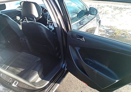 VW Passat Volkswagen 2.0 TDI (DPF) 4Motion Highline Highline