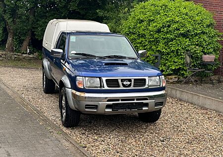 Nissan Navara *Pick-Up*4x4*Klima Standheitzung*