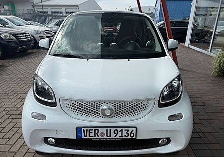 Smart ForTwo coupe Navi*Sitzhzg*Pano