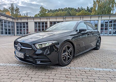 Mercedes-Benz A 200 - AMG Line - 8-fach Bereift