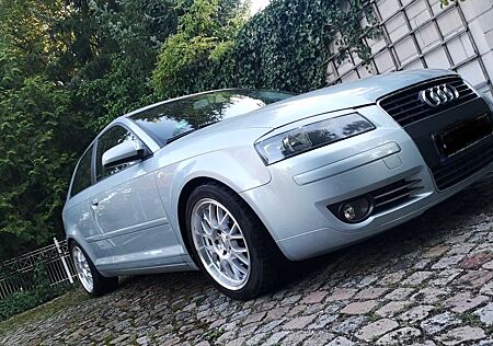Audi A3 1.6 FSI Ambition Ambition