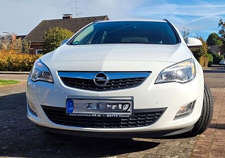 Opel Astra J 1.7 CDTI Sports Tourer