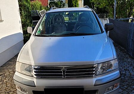 Mitsubishi Space Wagon 2,0  6 Sitzer