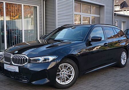 BMW 320d Touring M Sport DriAs ParkAs LivCockPr Pano