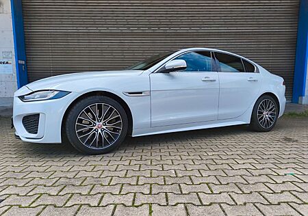 Jaguar XE * R-Dynamic*Approved*Kamera*