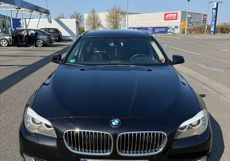 BMW 530d xDrive Touring -