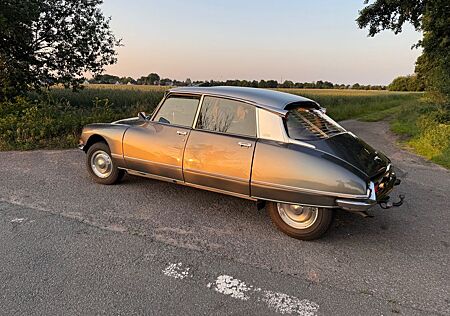 Citroën DS 20 Pallas