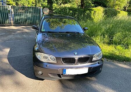 BMW 116 gebraucht kaufen BMW 116i Xenon, Klima,PDC,Aux,SHZ