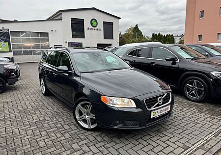 Volvo V70 Kombi Edition PRO*NAVI*TEMPO*PDC*Bi-XENON