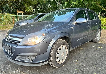 Opel Astra 1.6 Twinport wenig gelaufen TÜV 08/2027