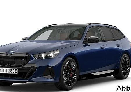 BMW i5 M60 xDrive Panorama Klimaaut. AHK Memory vorn