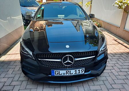 Mercedes-Benz CLA 180 AMG Line AMG Line