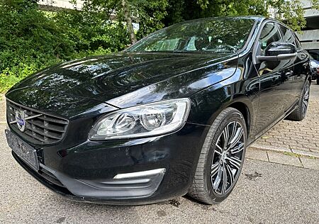 Volvo V60 Kombi Linje Business*Automatik*Leder*Euro6*