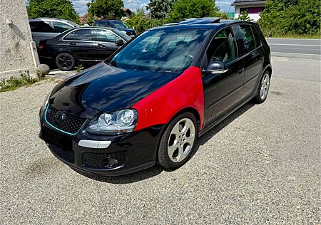 VW Golf Volkswagen V Lim. GTI