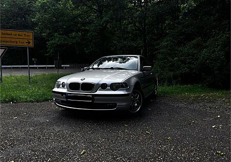 BMW 318ti compact -
