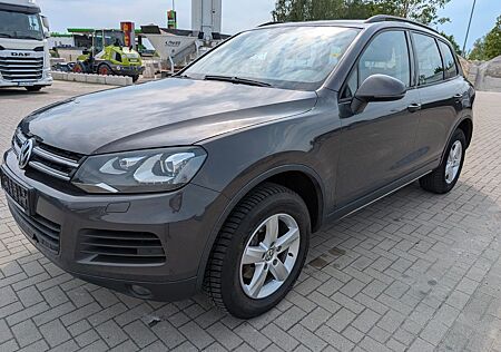 VW Touareg Volkswagen V6 TDI BMT