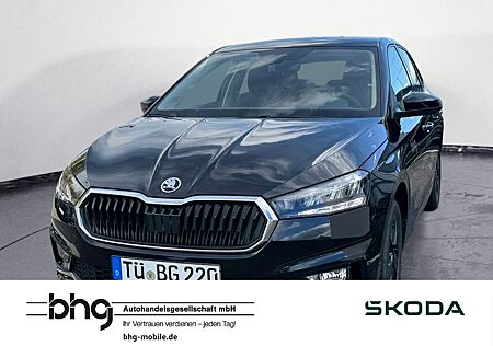 Skoda Fabia gebraucht kaufen Skoda Fabia Essence 1,0 TSI SHZ PDC Bluetooth