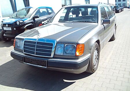 Mercedes-Benz 300 TE W 124 Autom. -Sportline - Klima - - 1.Hd