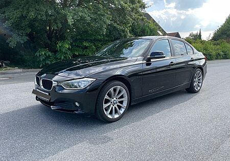 BMW 320d -