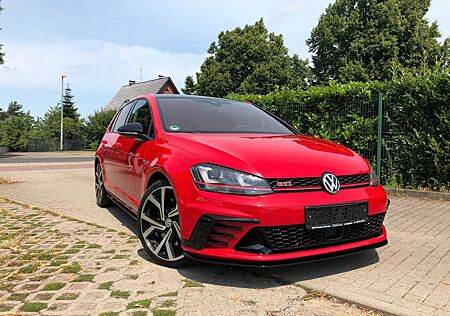 VW Golf Volkswagen 2.0 TSI GTI Clubsport DSG/ACC/Xenon/Alu19"
