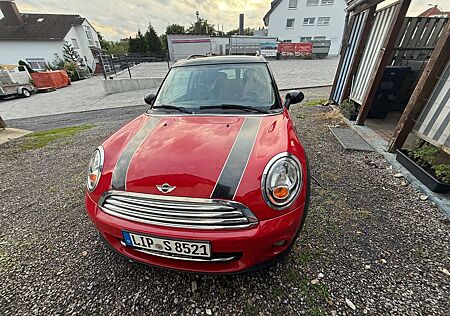 Mini Cooper D Clubman Cooper (Neuer Motor)