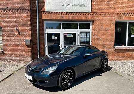 Mercedes-Benz SLK 280 Roadster Navi+Bi-Xenon+18"+Leder Airscar