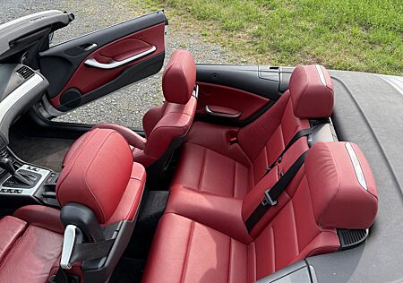 BMW 330Ci -